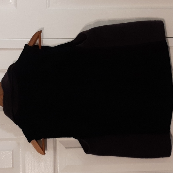 Fleece Vest - Picture 2 of 3